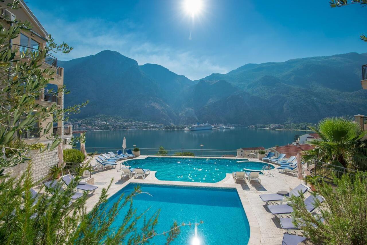 J&M Apartment Kotor Exterior foto